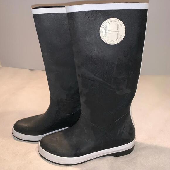 Shoes - Women’s Black with White Trim Cole Haan Rubber Boots Size 7, Like New​​